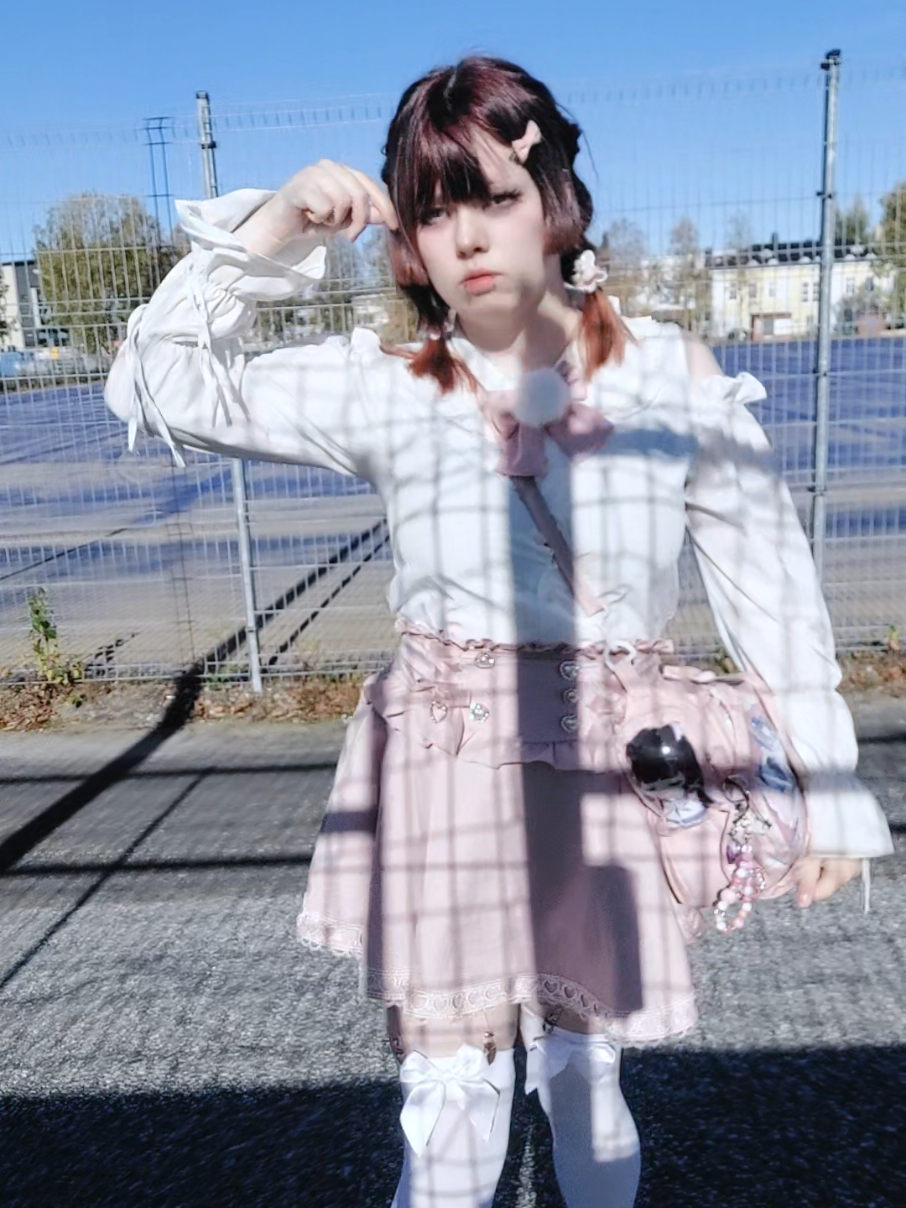 @Roachie :3