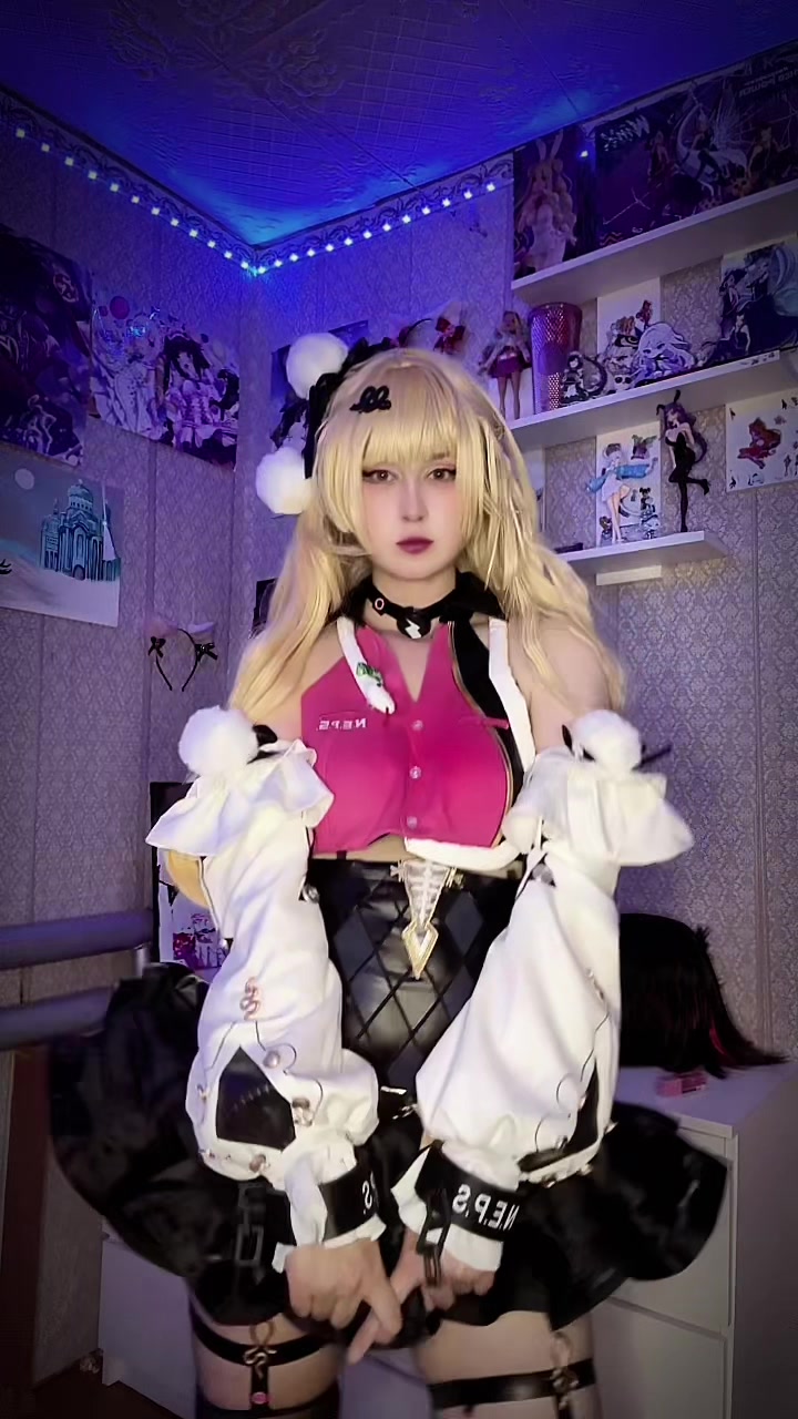 @Мышка жена 🐭