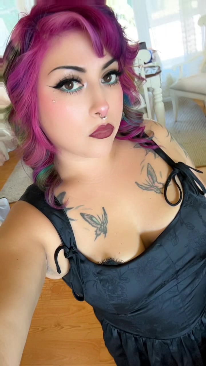 @Deniseypiee🖤