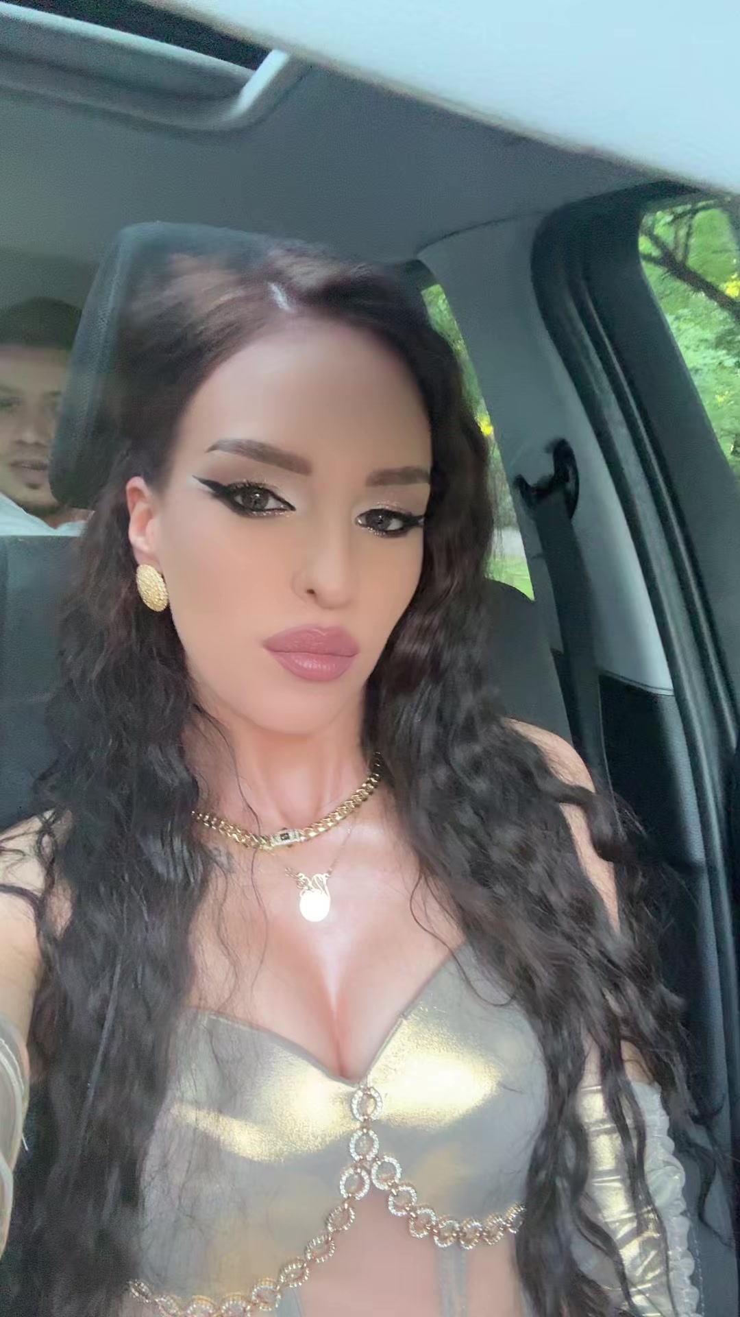 @catalina_ayn