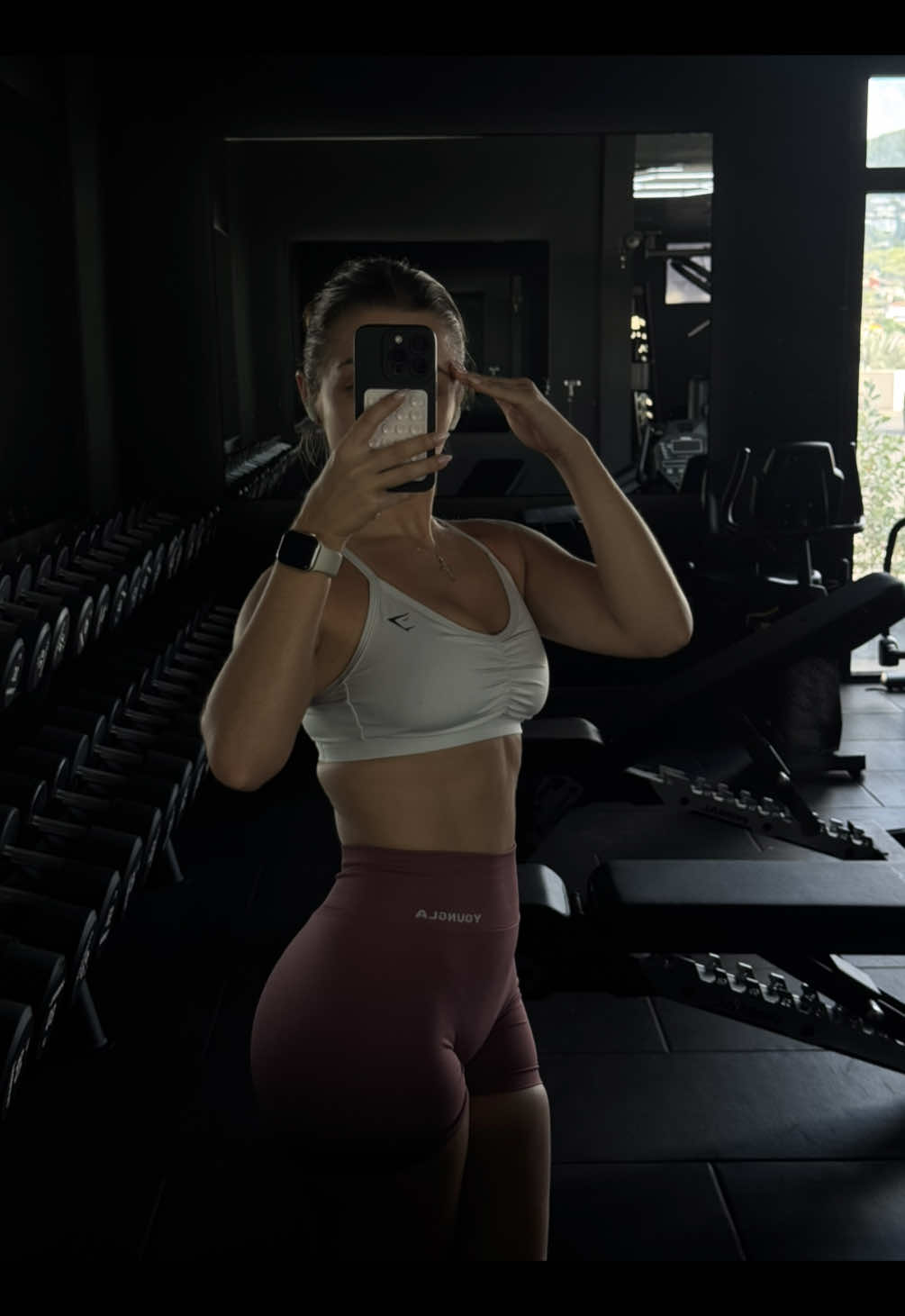 @Luccii
