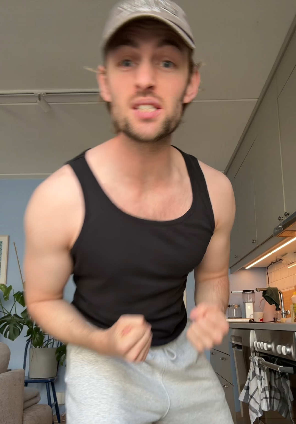 @Asbjørn