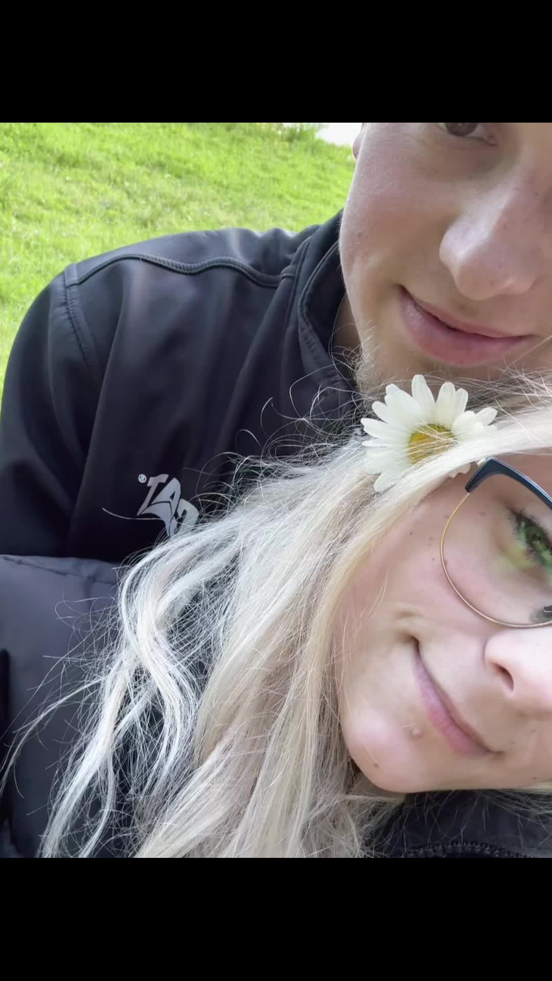 @Elinka🤔