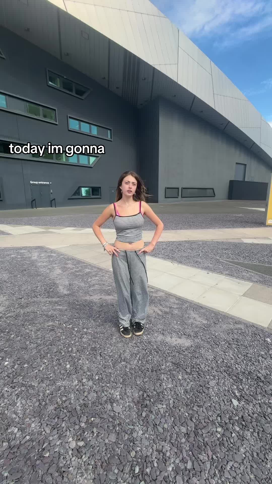 @mia