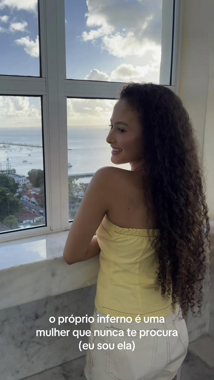 @Let&iacute;cia Bastos