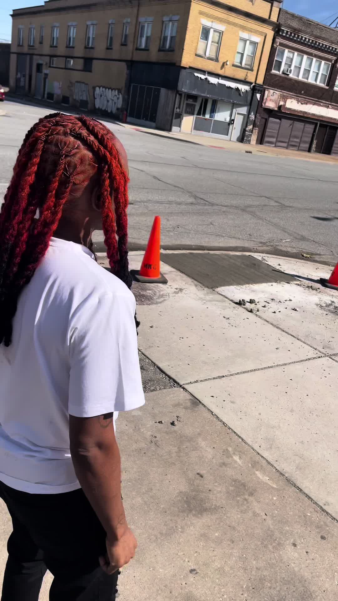 @Heyybrown