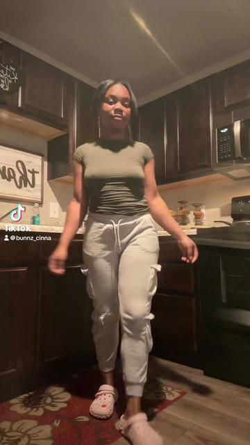 @Bunnz_Cinna36