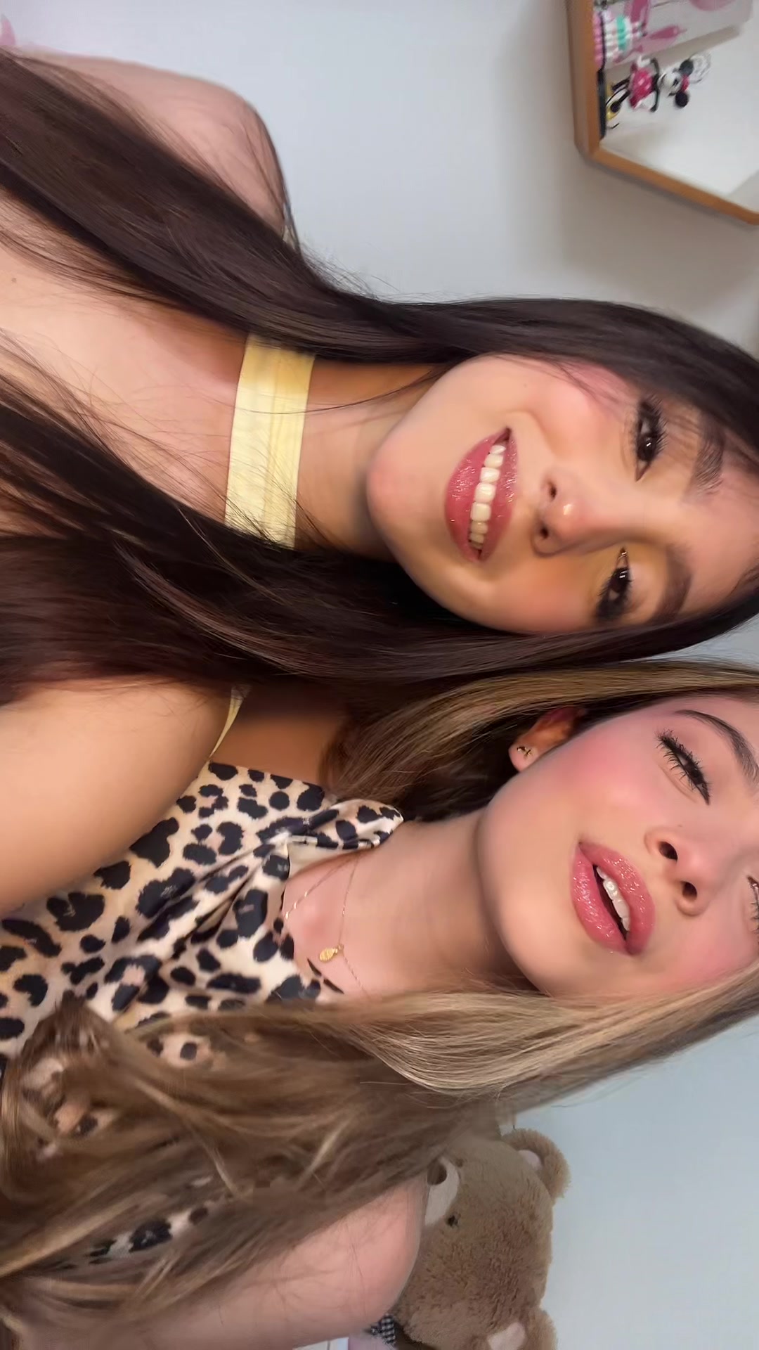 @Isabellaa