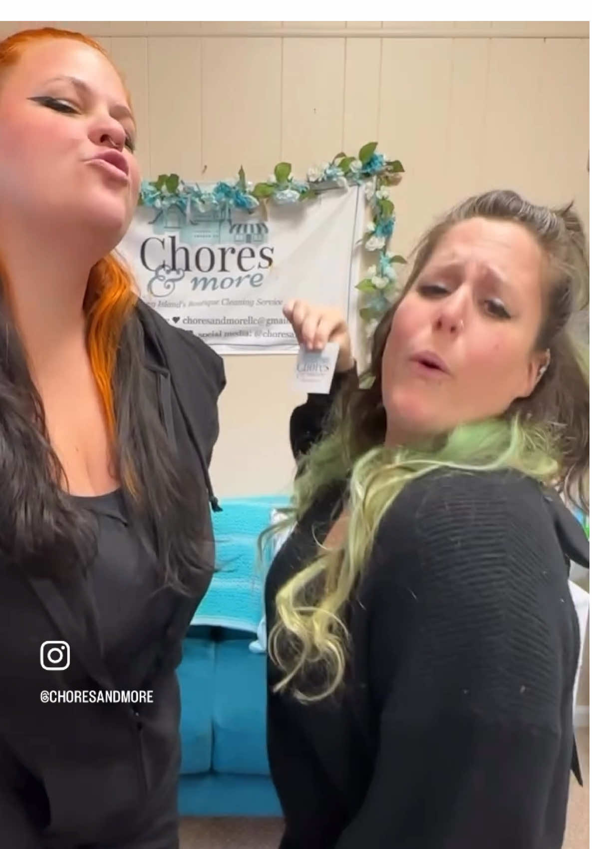 @holly & laura 💛✨ biz owners