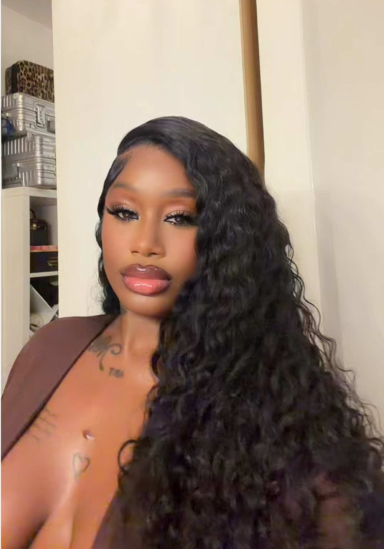 @kingkarine.