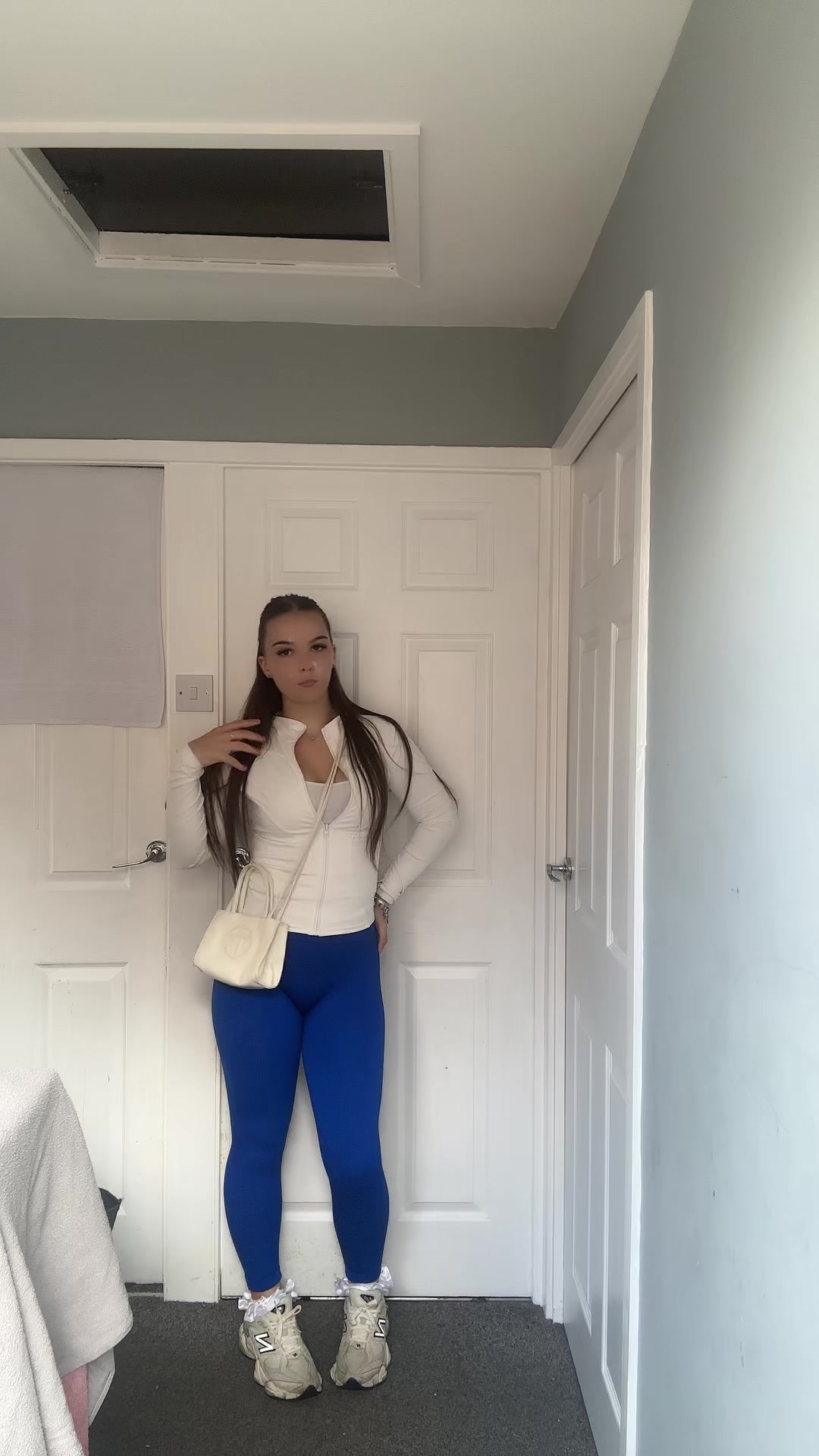 @𝓁ℯ𝒾𝑔𝒽𝒶🎀