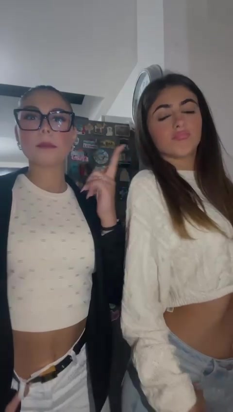 @lacateelagio👭🏻