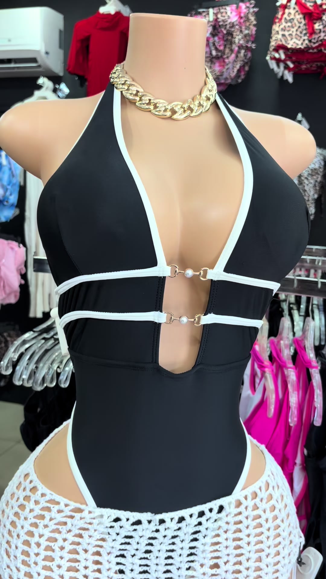 @arima la clothing