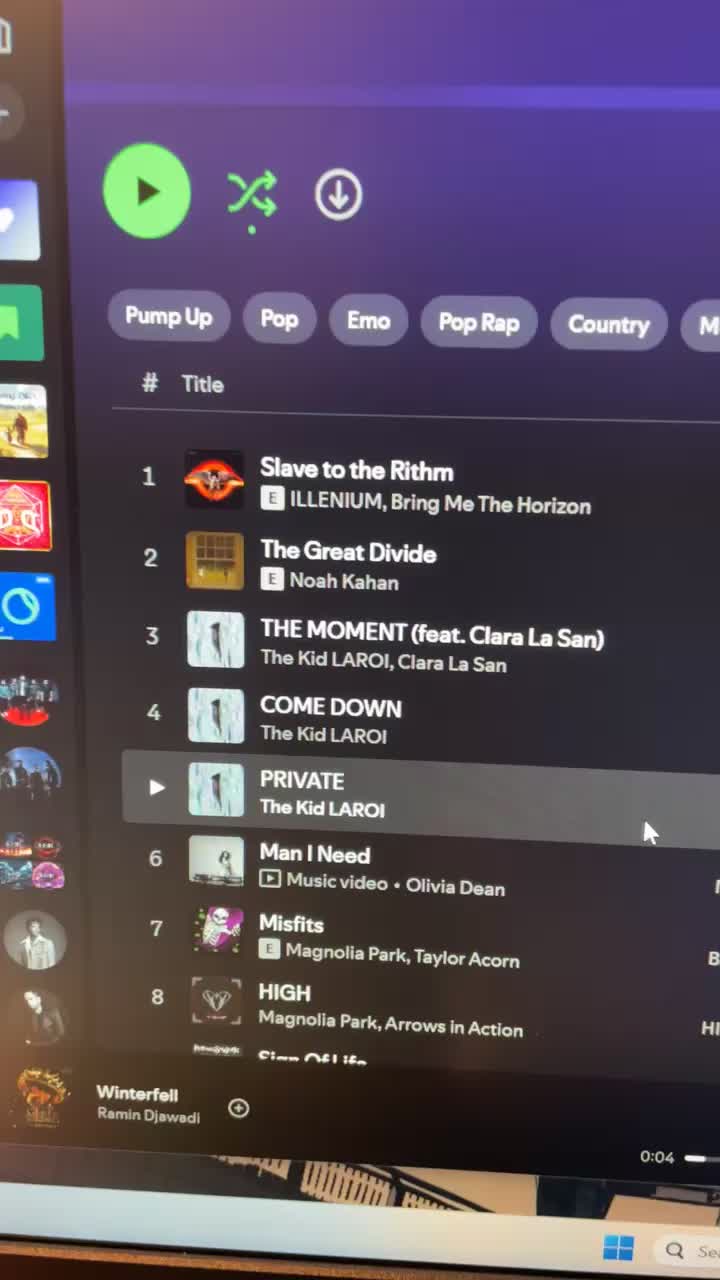 @DailyRandomSongs