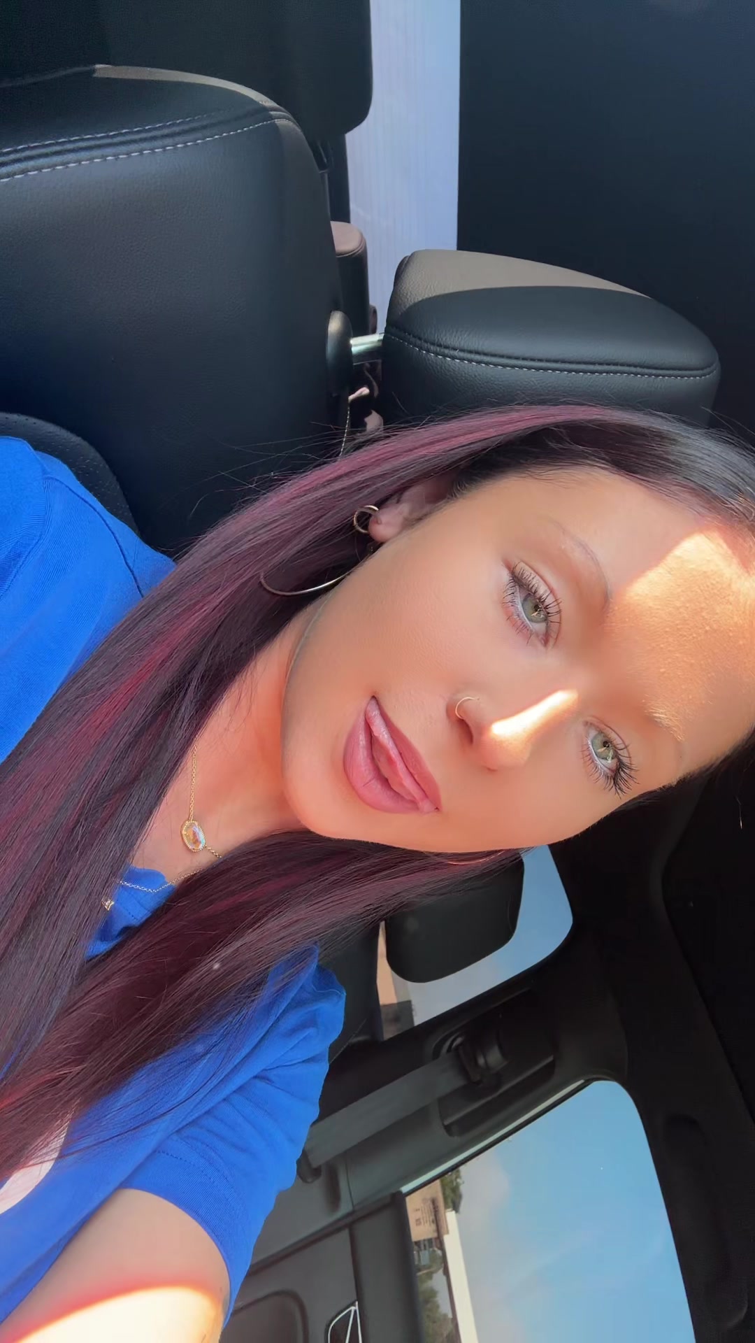 @Hayley nicole