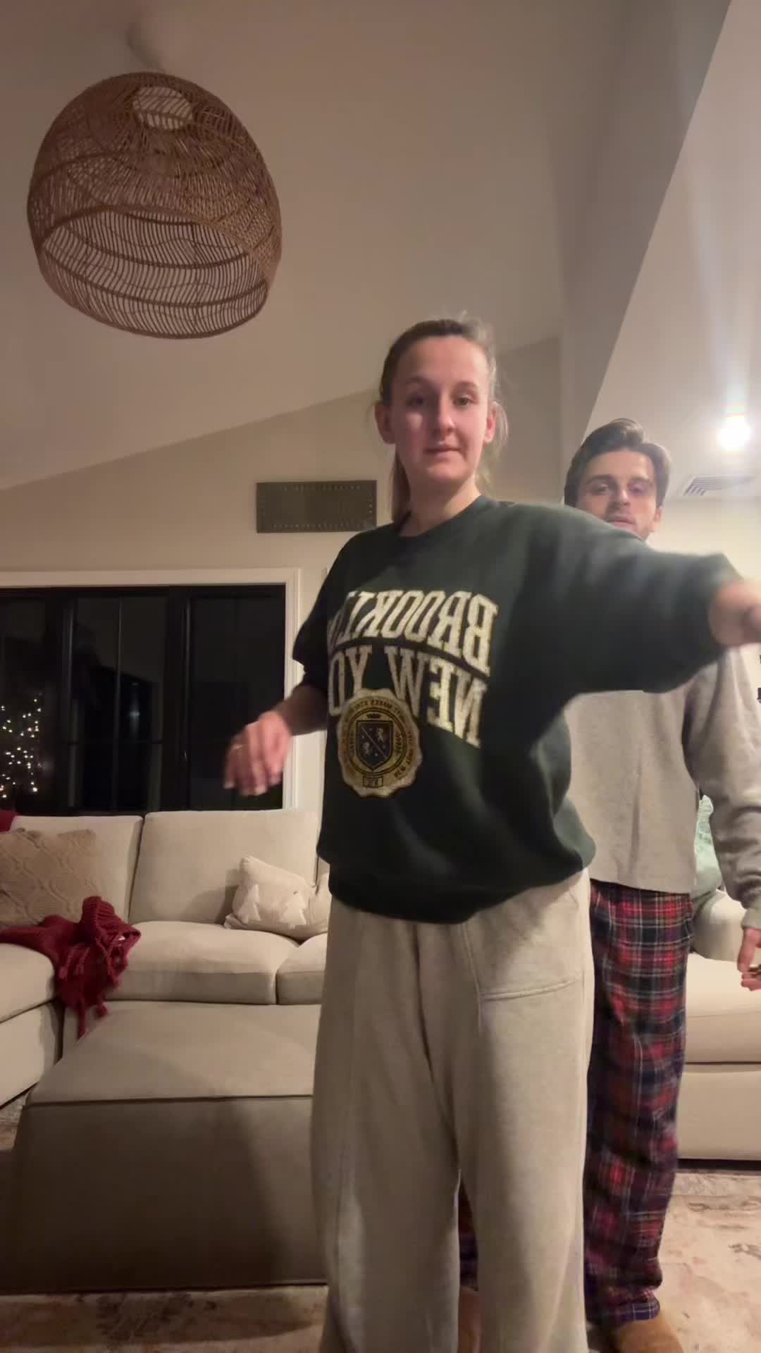 @Isabella