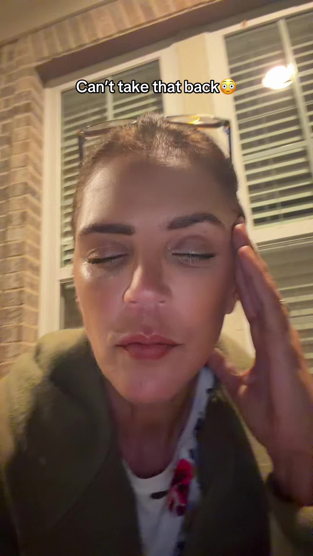 @Demi