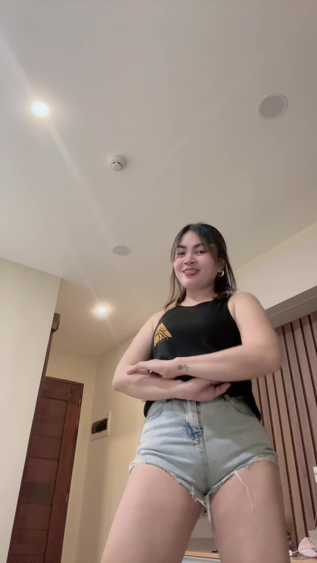 @zicaizoe