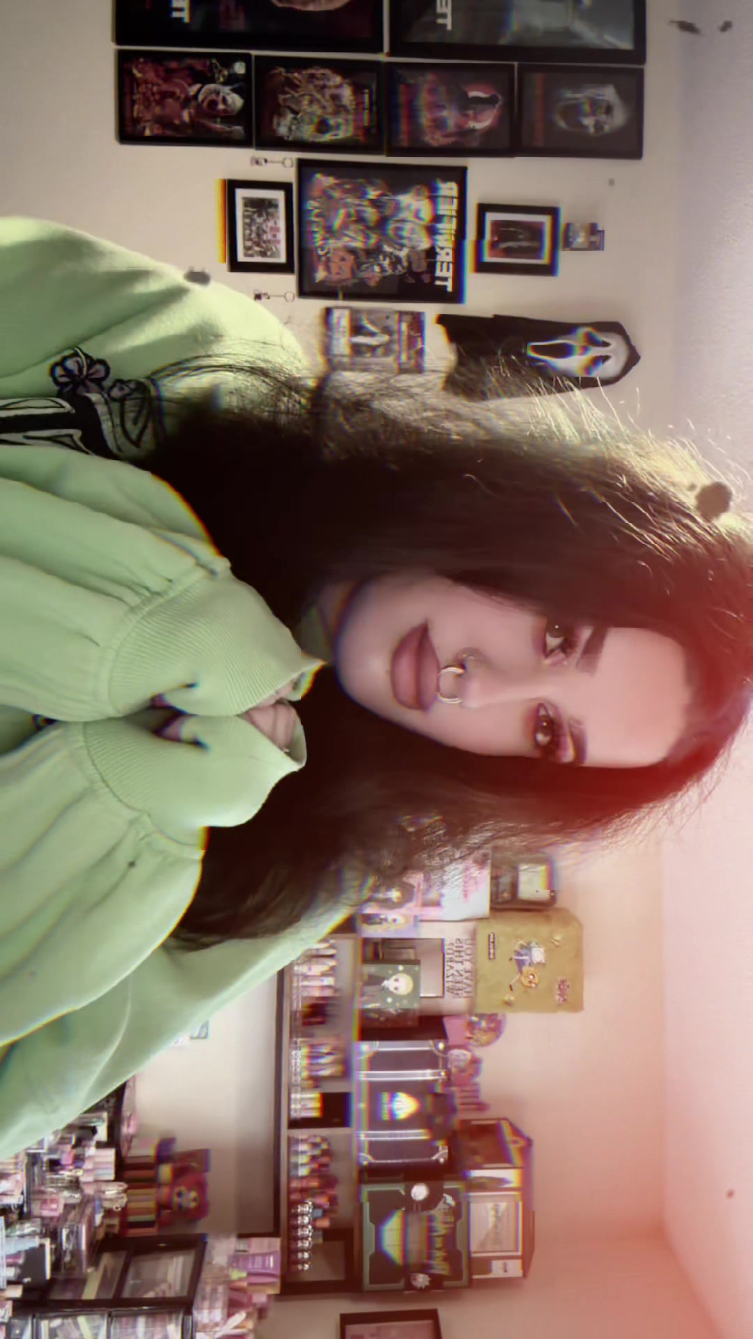 @Daisy May