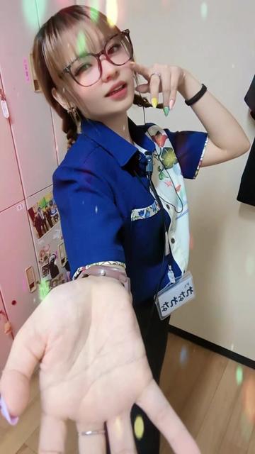 @れなれな