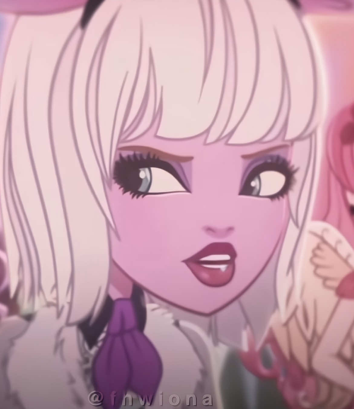 @ᨳ  ˖  𝐟𝐢𝐨𝐧𝐚  ?!