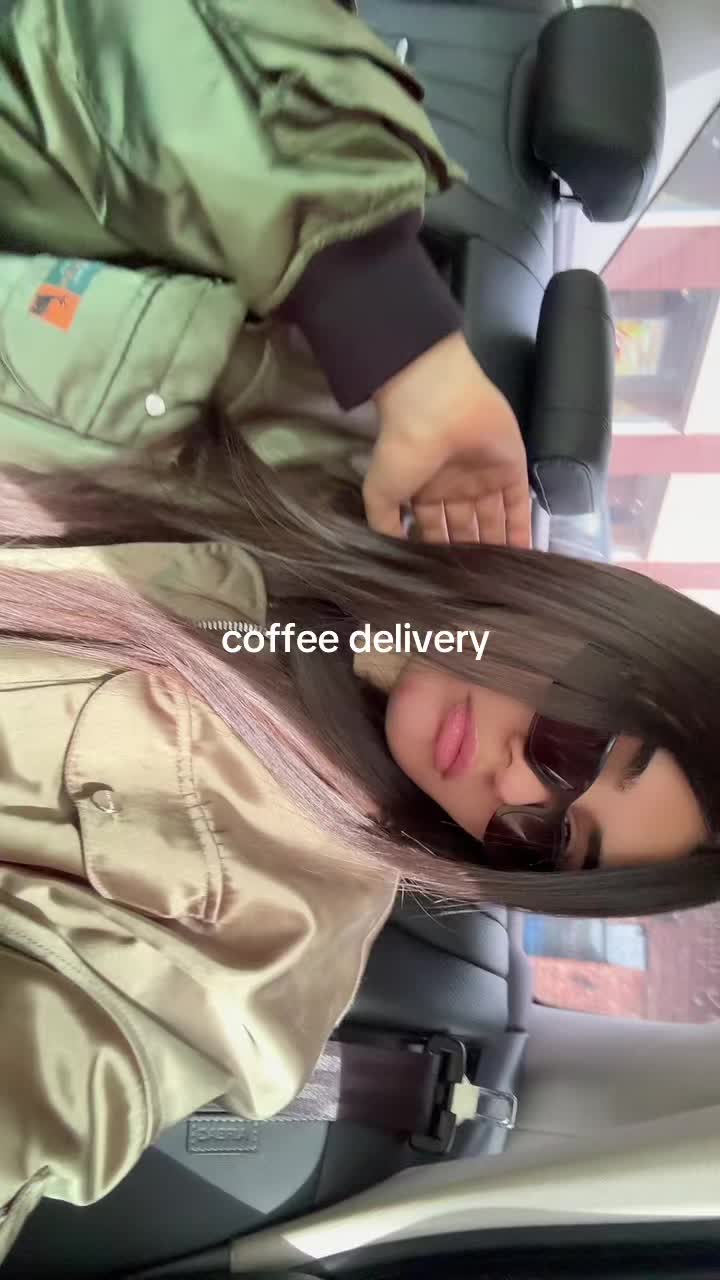 @Jessica_neeme