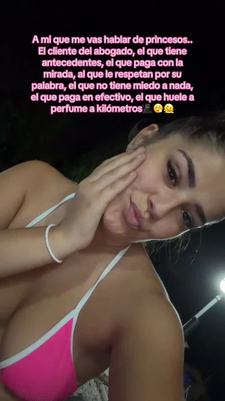 @YANAIS RIVERA🌸