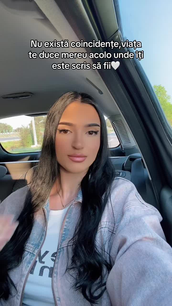 @Cătălina💖