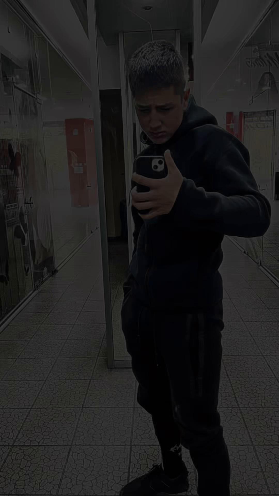 @๐ฅท๐ผ