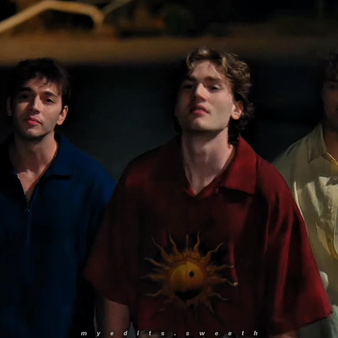 @✮𝐄𝐝𝐢𝐭𝐭𝐬✮