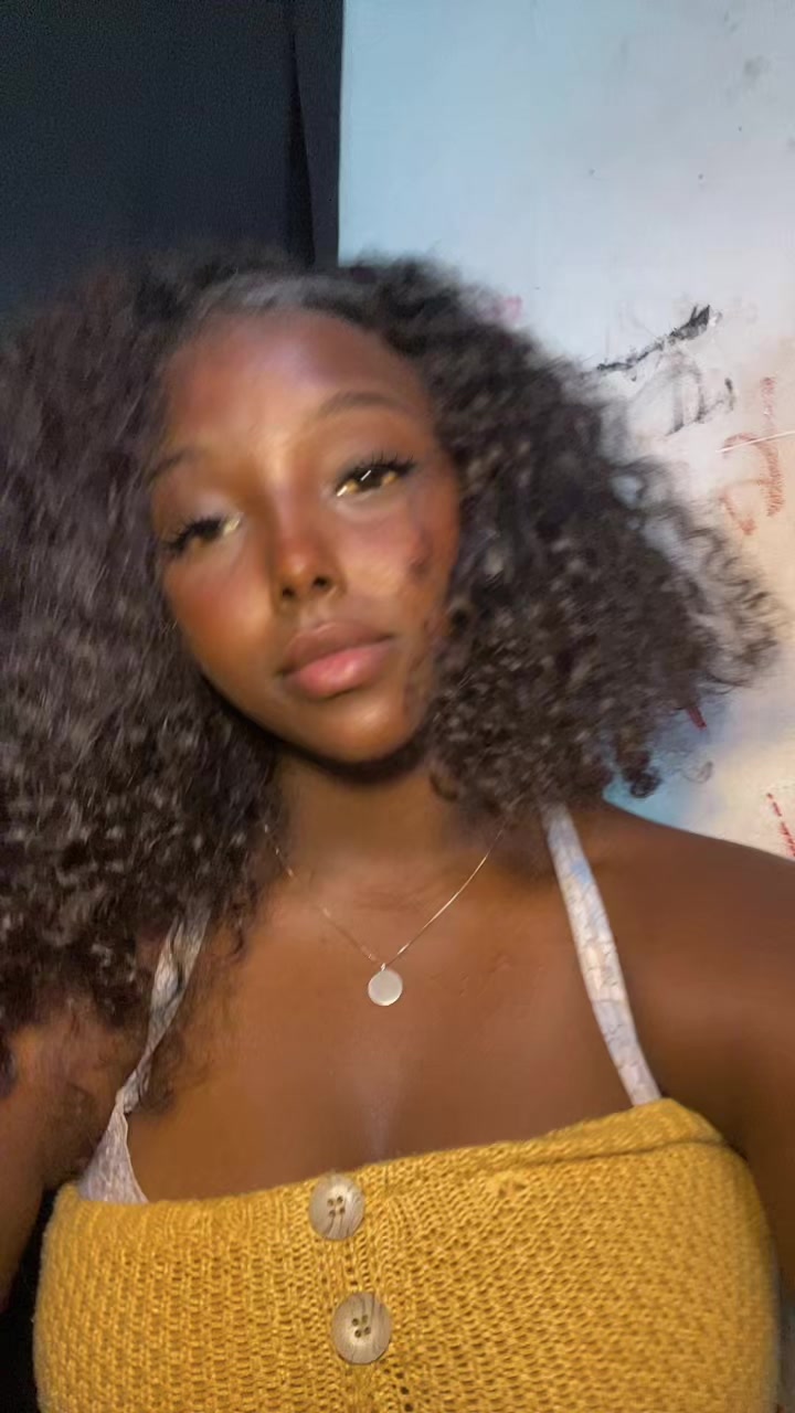 @PRETINHA🙄