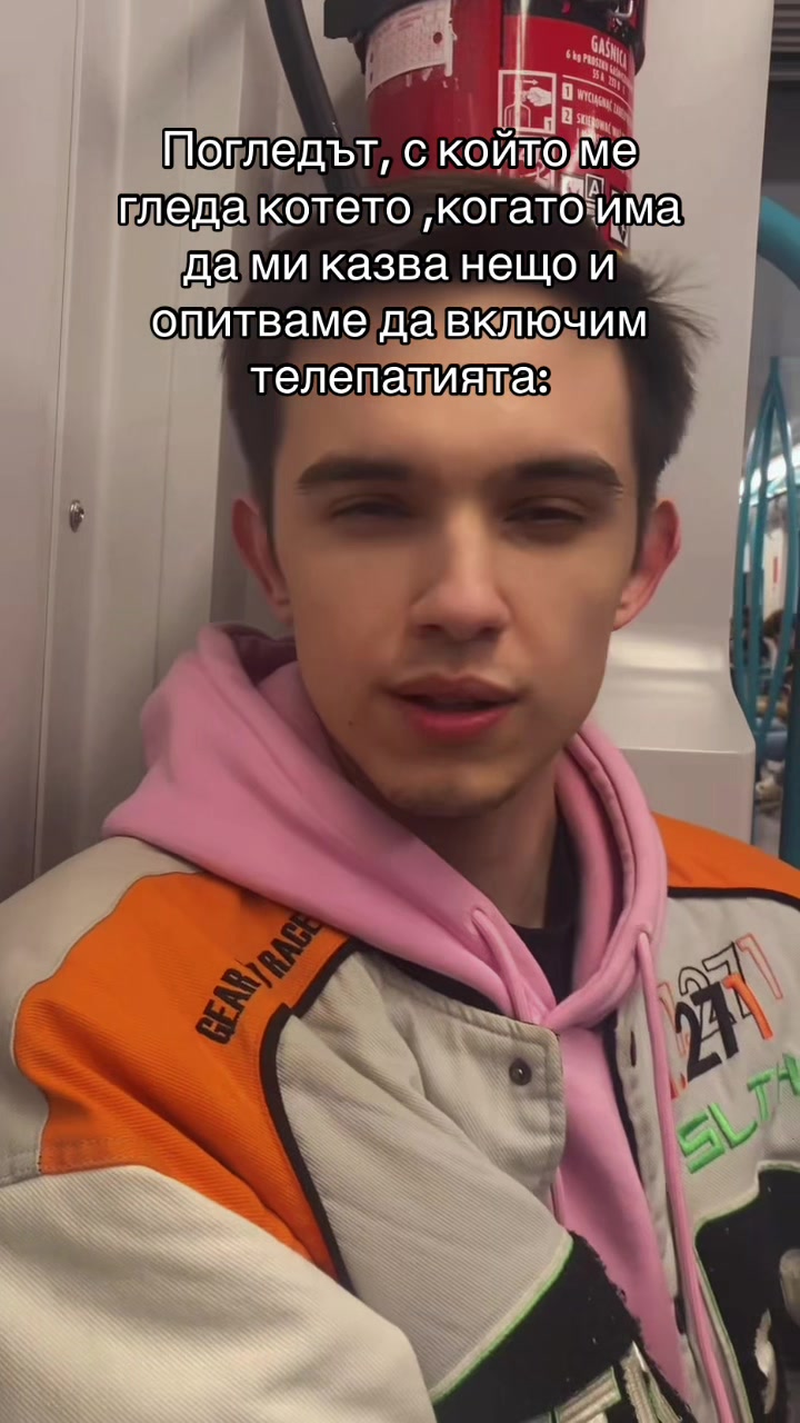 @𝖵𝗅𝖺𝖽𝗂𝗌𝗅𝖺𝗏