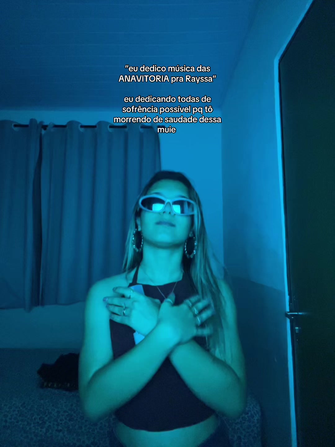 @P É T A L A