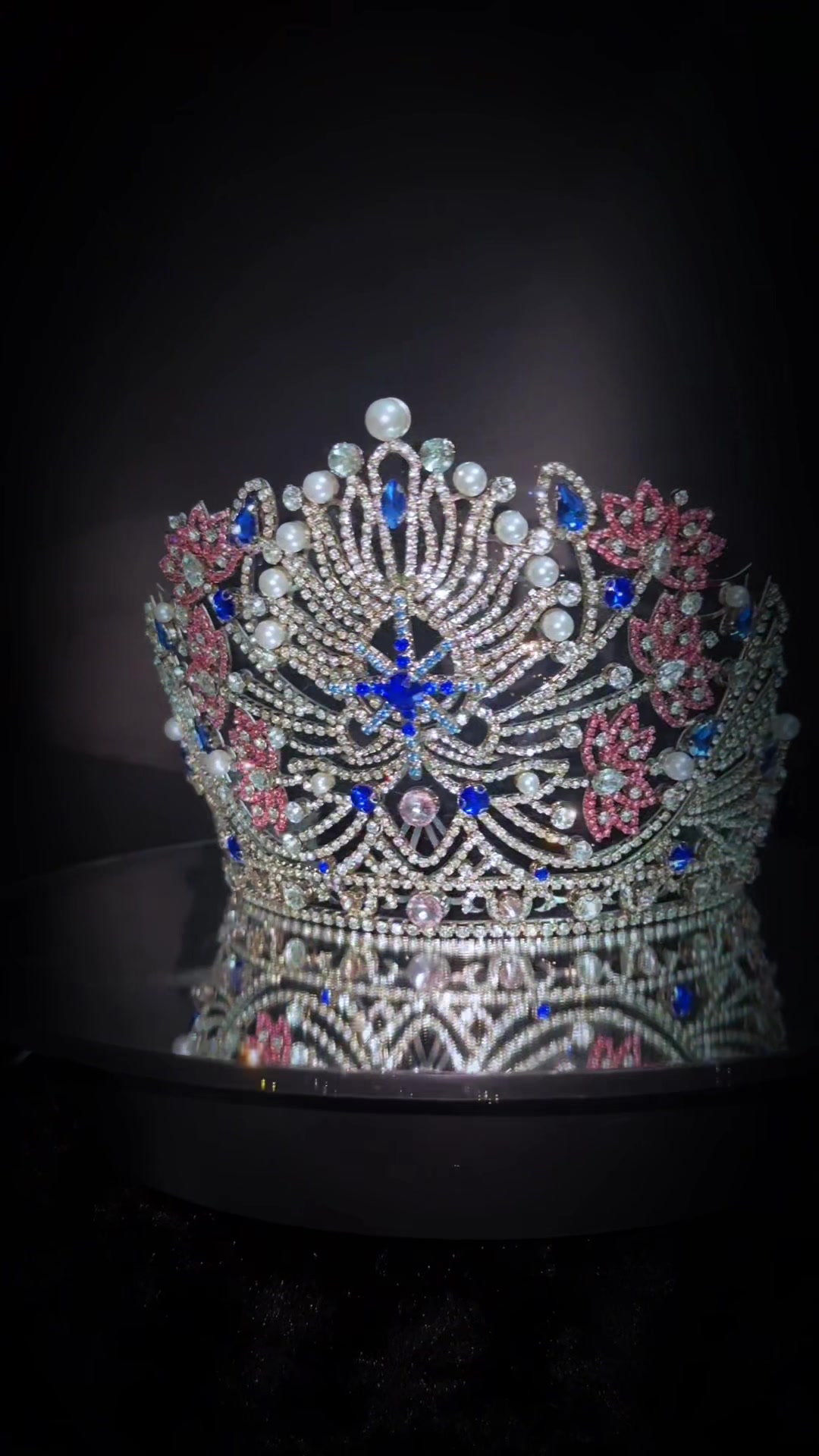 @Lý Thái crown maker