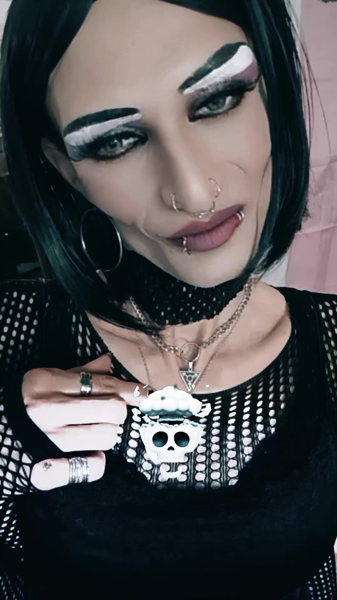 @Lina_crosses