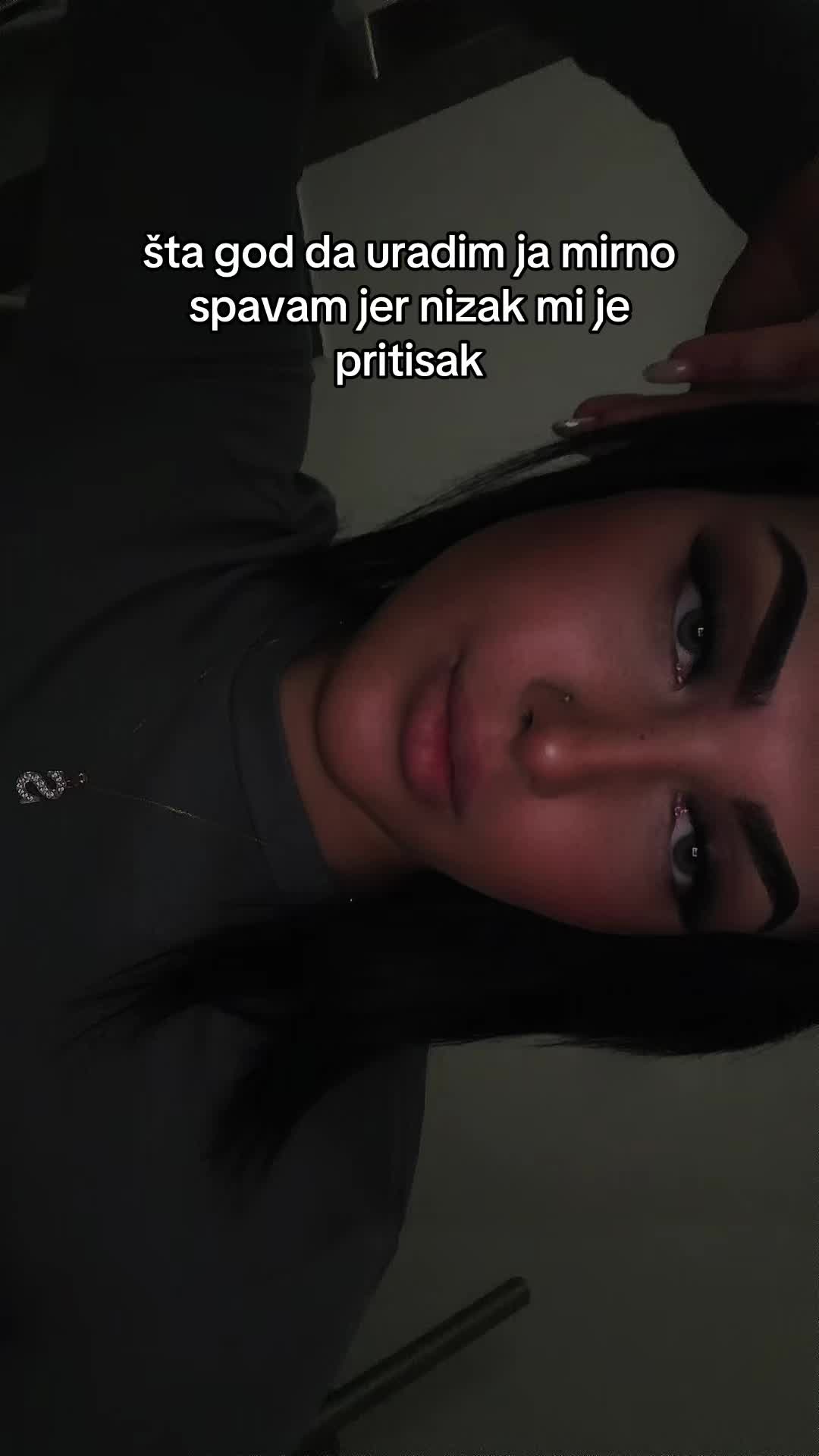@Bella