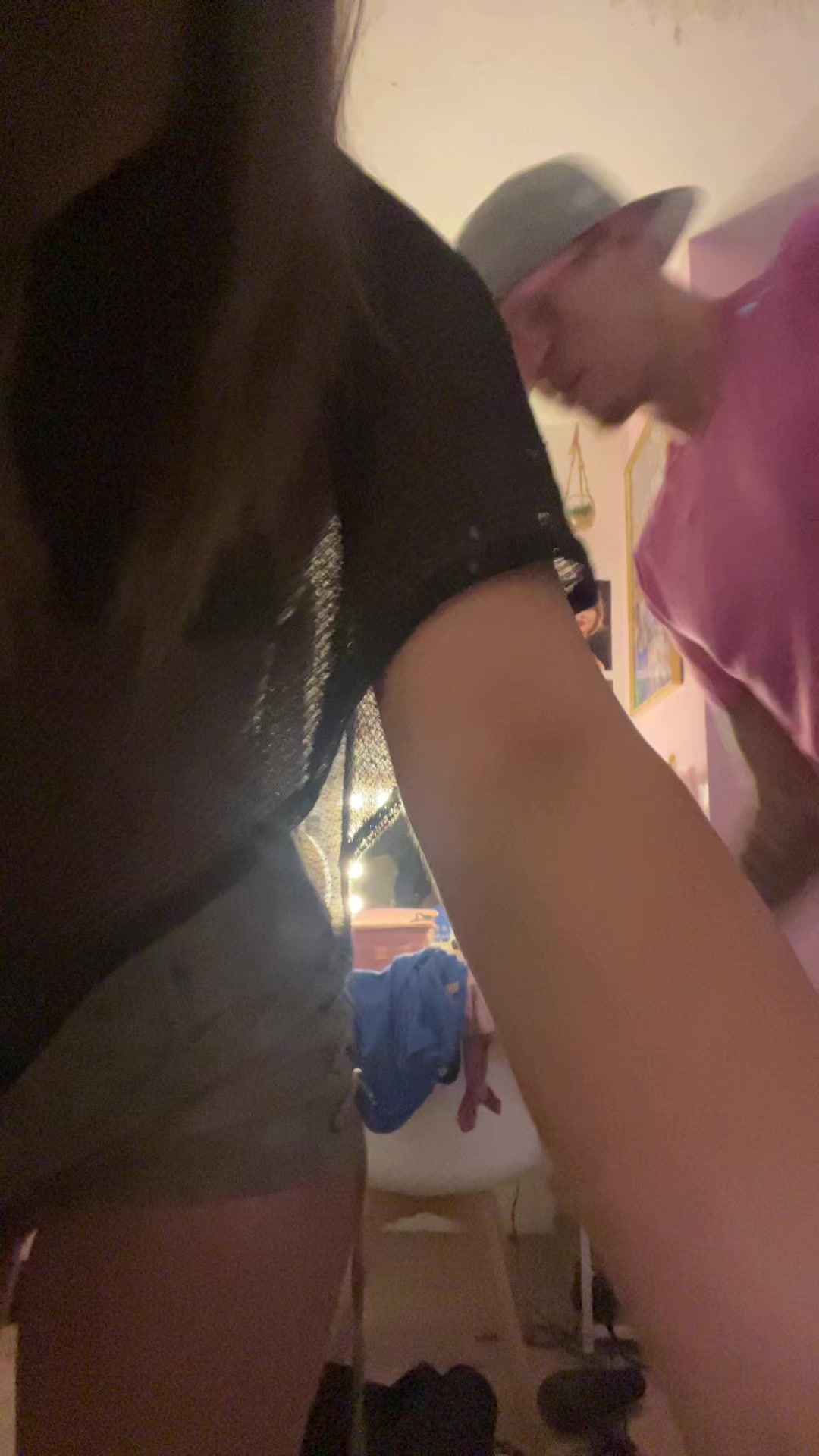 @e