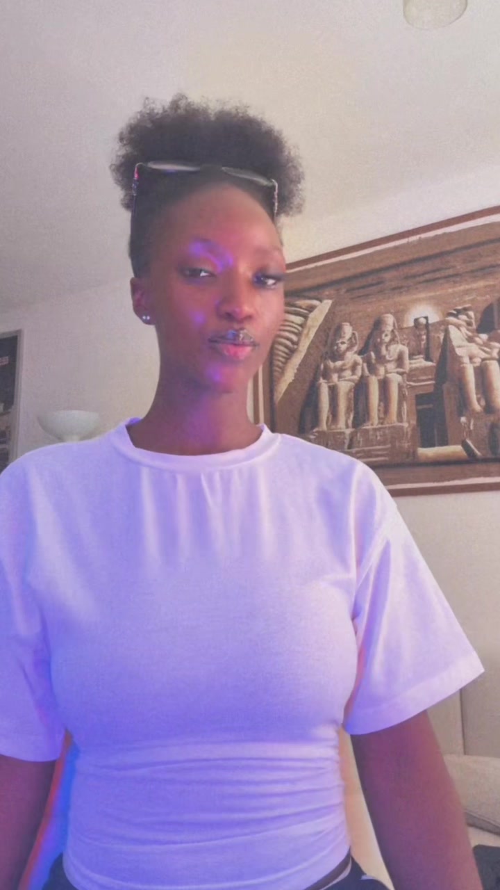 @Phatima🦋❤️🥰