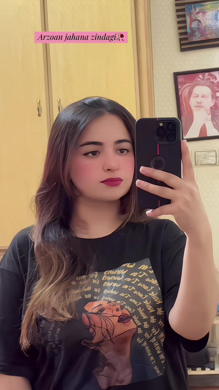 @ℤ𝕒𝕒𝕣𝕒خانی👑