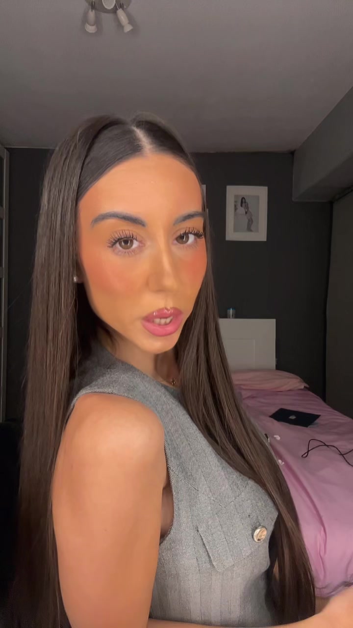 @N A T A L I A