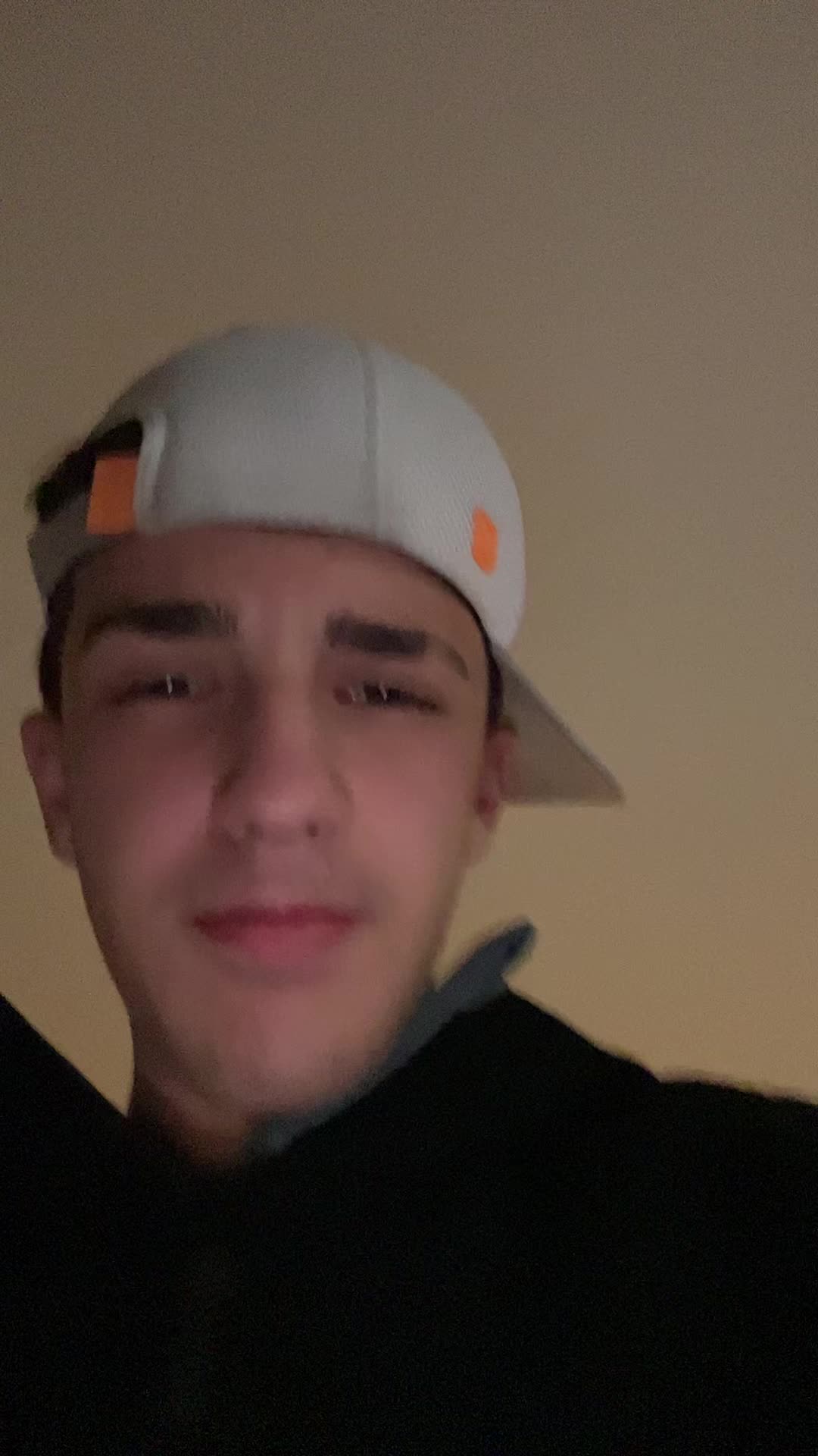 @Intrvbl4269