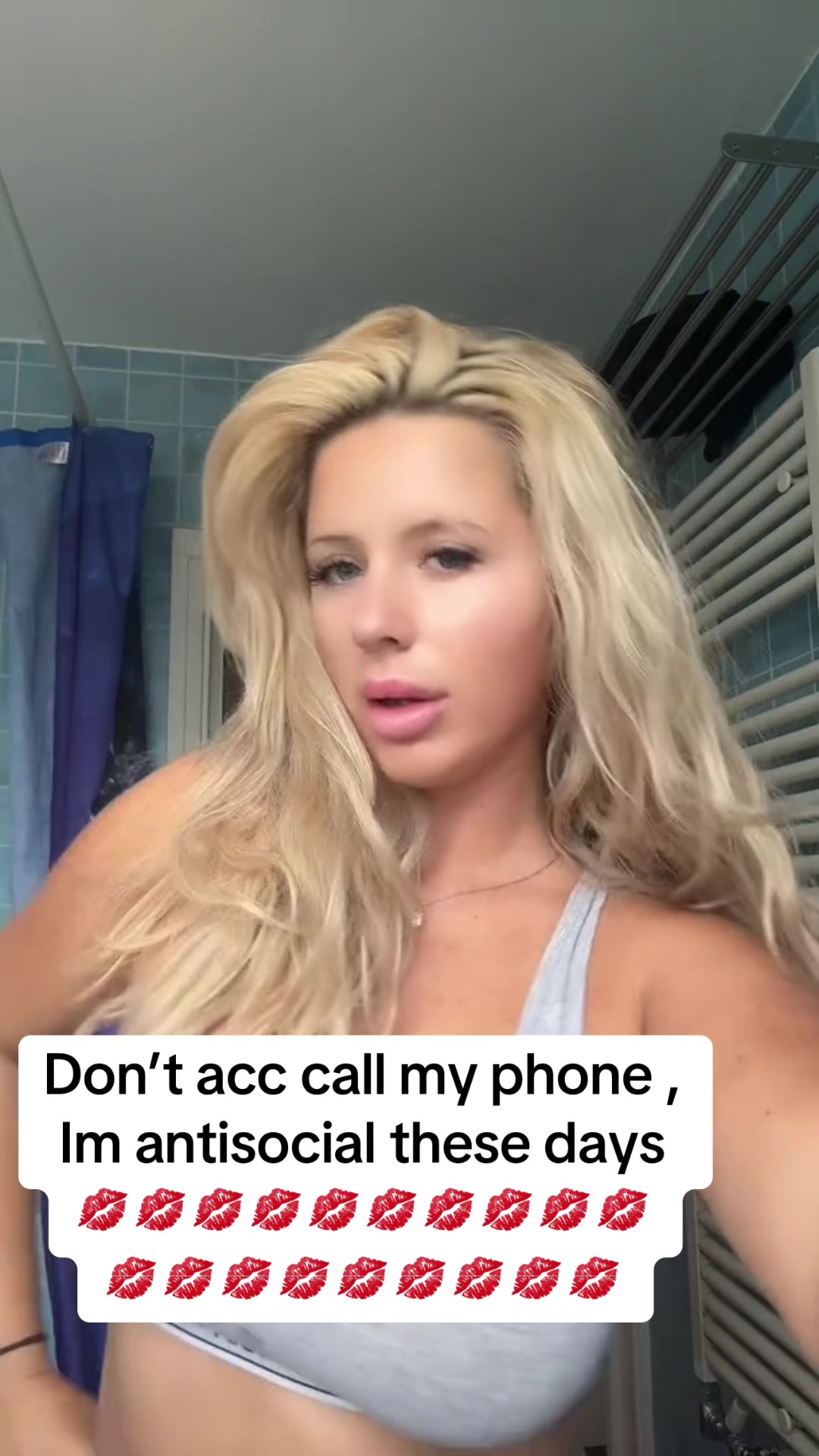 @hollybyrne2003