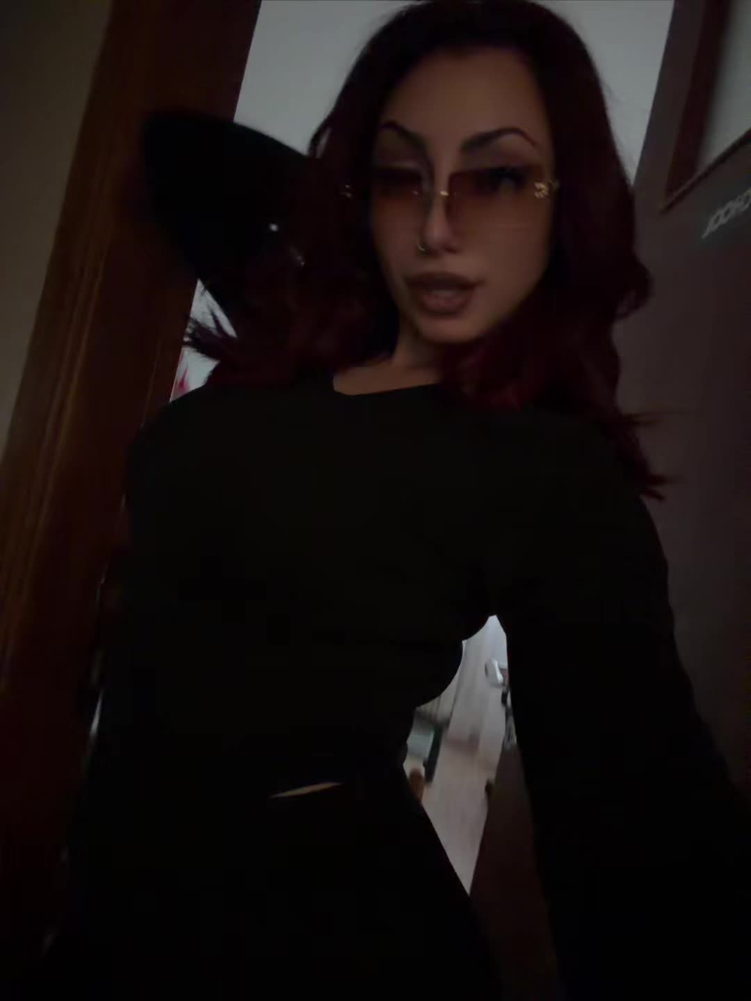@💸