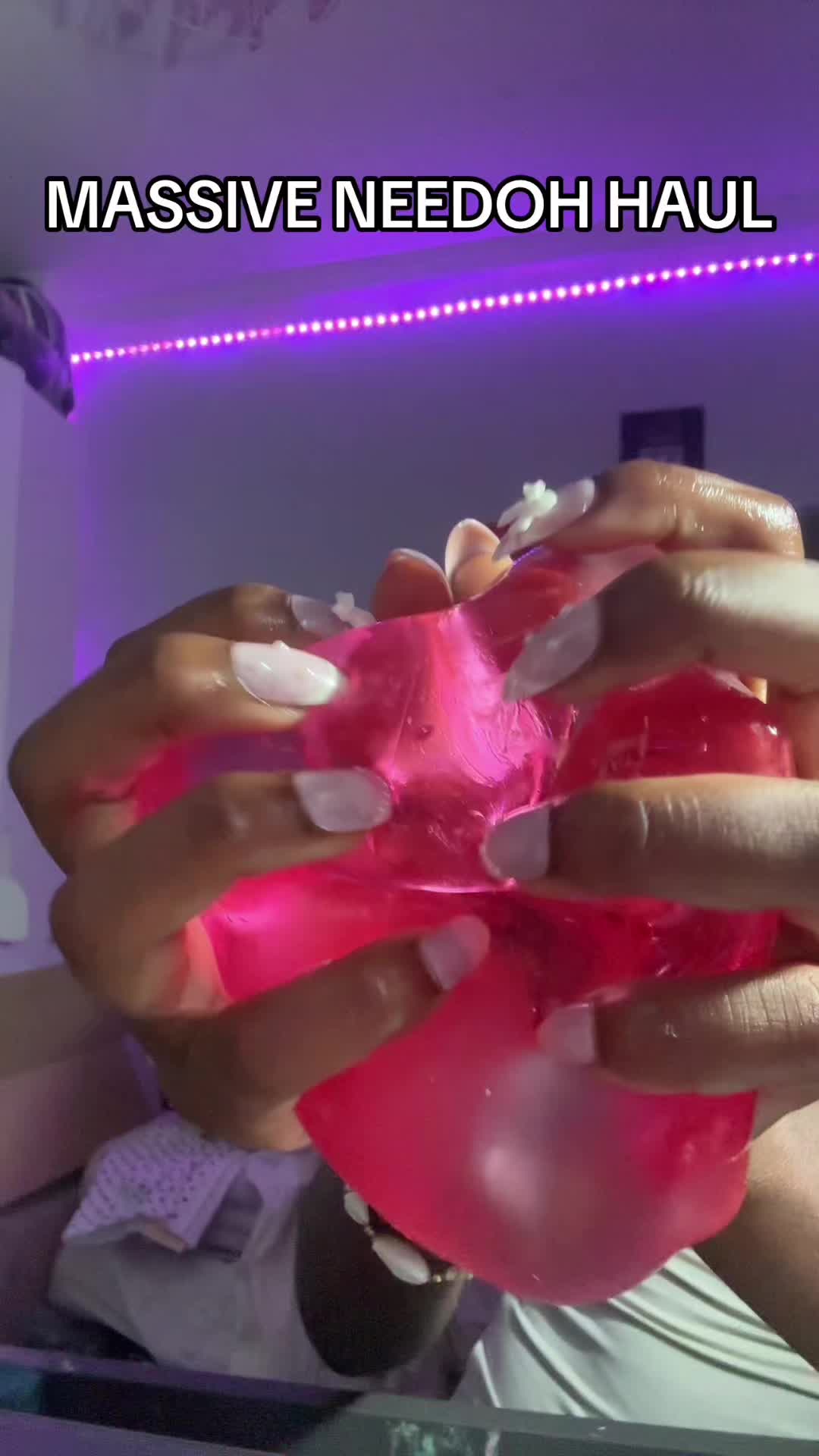 @🧖🏾♀️