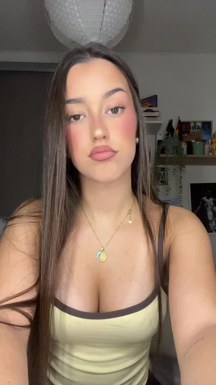 @𝐸