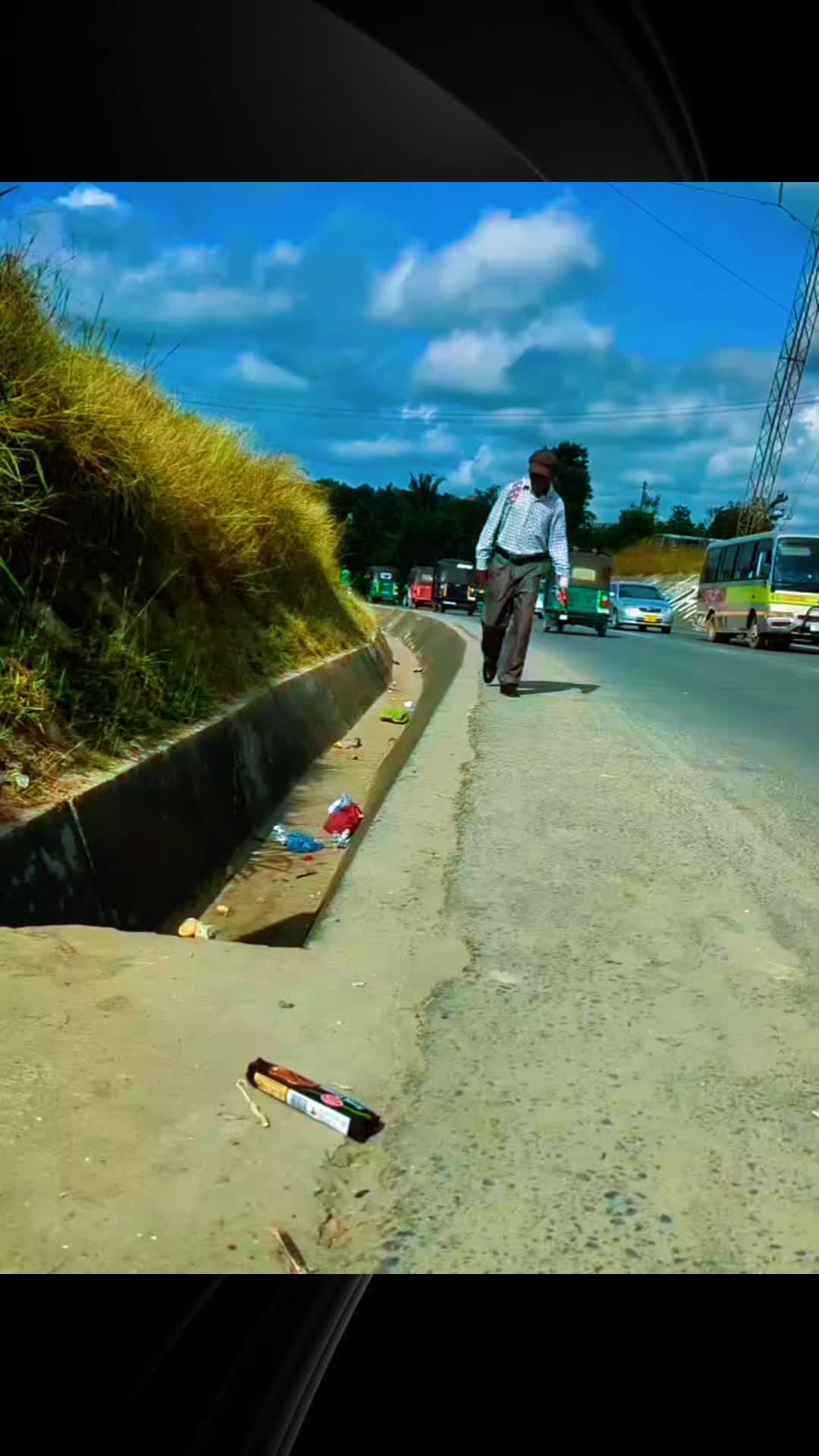 @RAJ🇲🇺