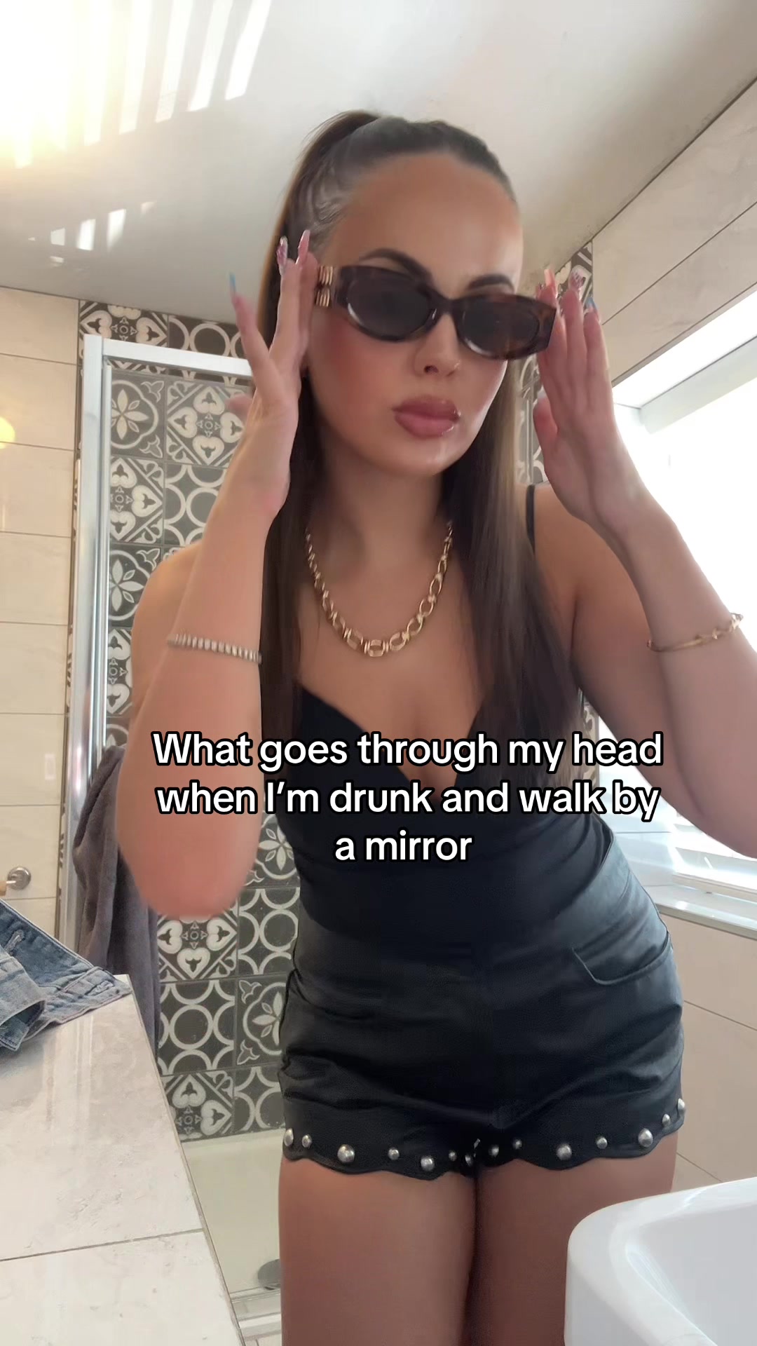 @xmollybaker