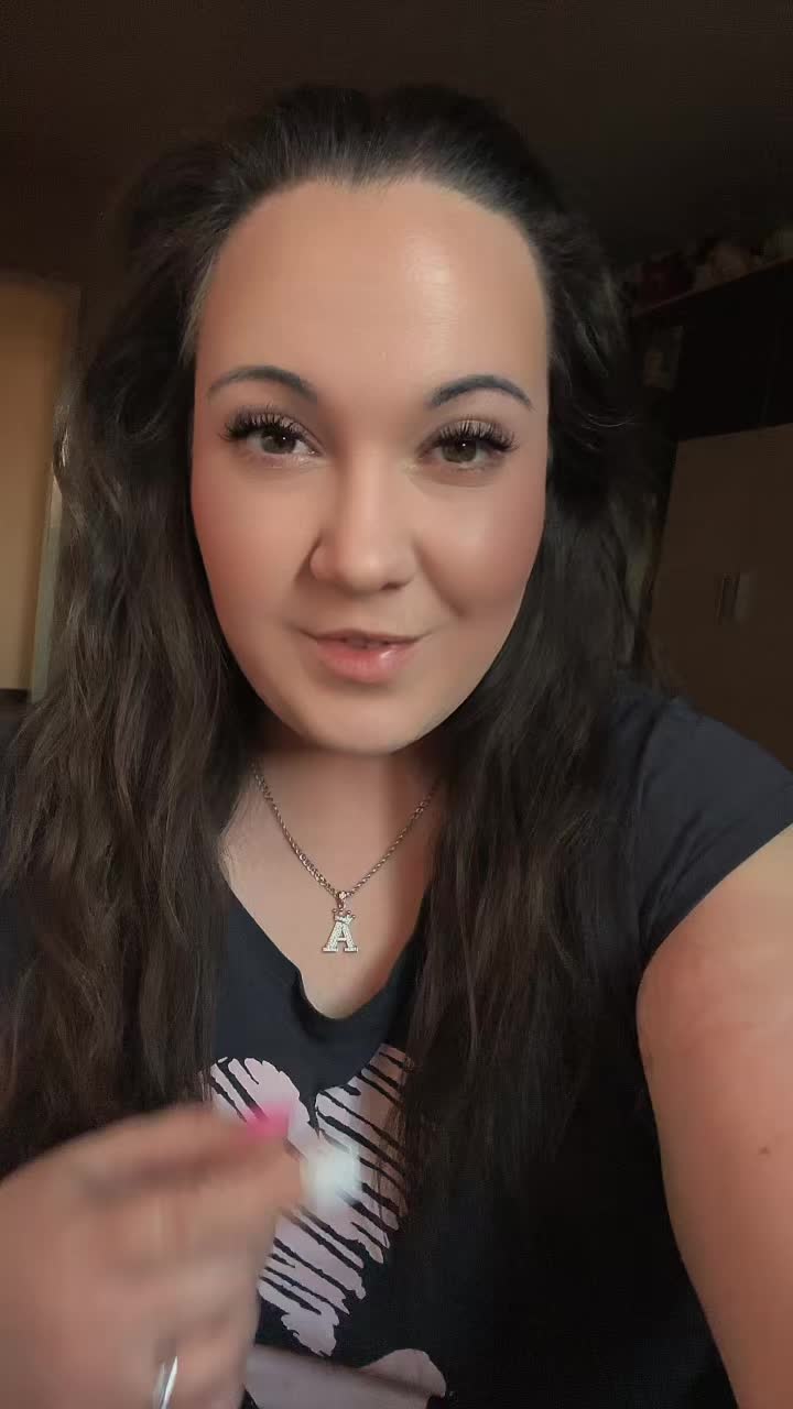 @Anii_🤗❤️