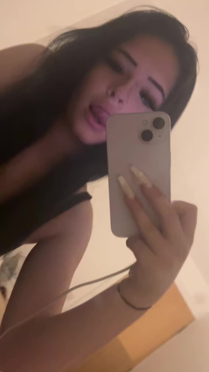@๐โด๐๐