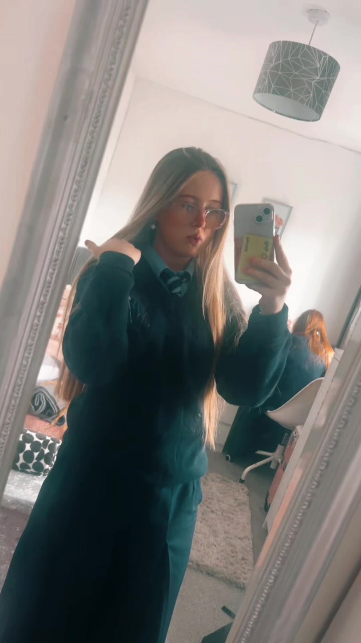 @𝐑𝐮𝐛𝐲 𝐌𝐜🤍